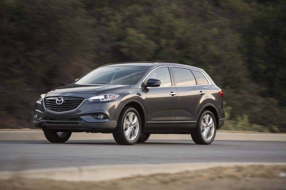 Odświeżona Mazda CX-9 na oficjalnych zdjęciach [galeria] 15