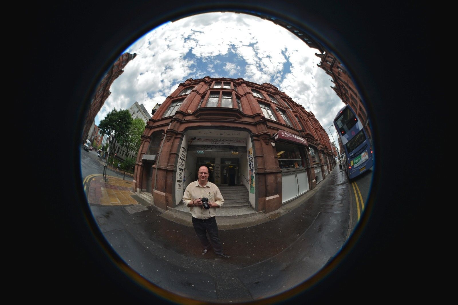 Spójrz szerzej! Obiektyw Fisheye-Nikkor 6 mm f/2.8 wystawiony na sprzedaż 2