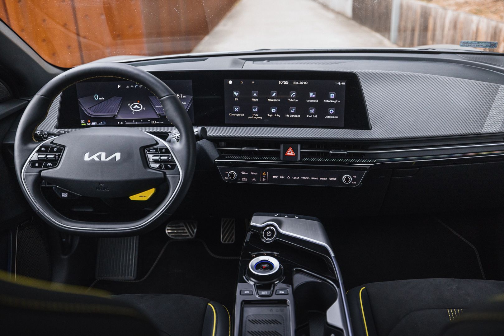 Kia Stinger GT vs. EV6 GT