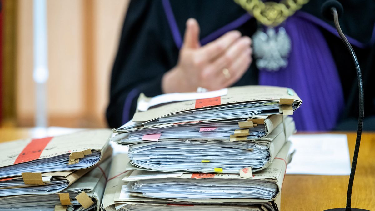 Kuria ma zapłacić. 600 tys. za krzywdy