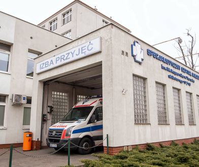 Toruń. Zatrzymanie po wtargnięciu do szpitala. Mówił o "kontroli suwerena"