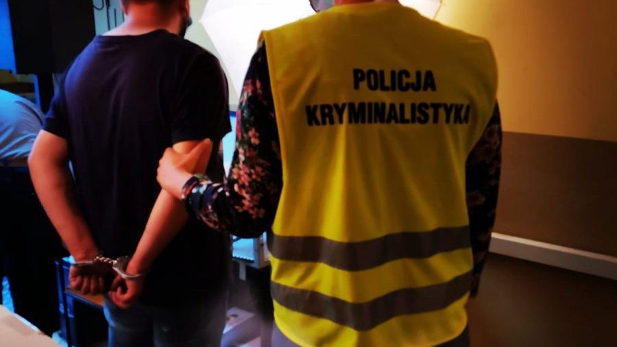 Jastrzębie-Zdrój. Policjanci błyskawicznie zatrzymali niedoszłego gwałciciela.