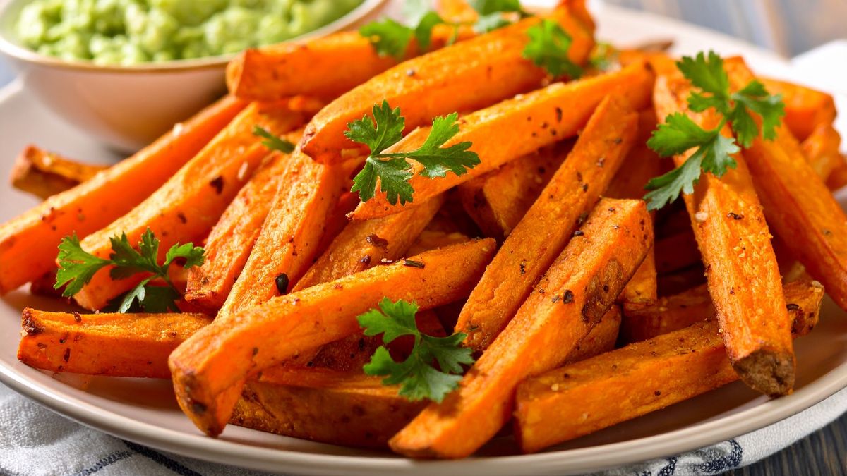 Frytki z batatów w pysznej posypce lepsze niż tradycyjne