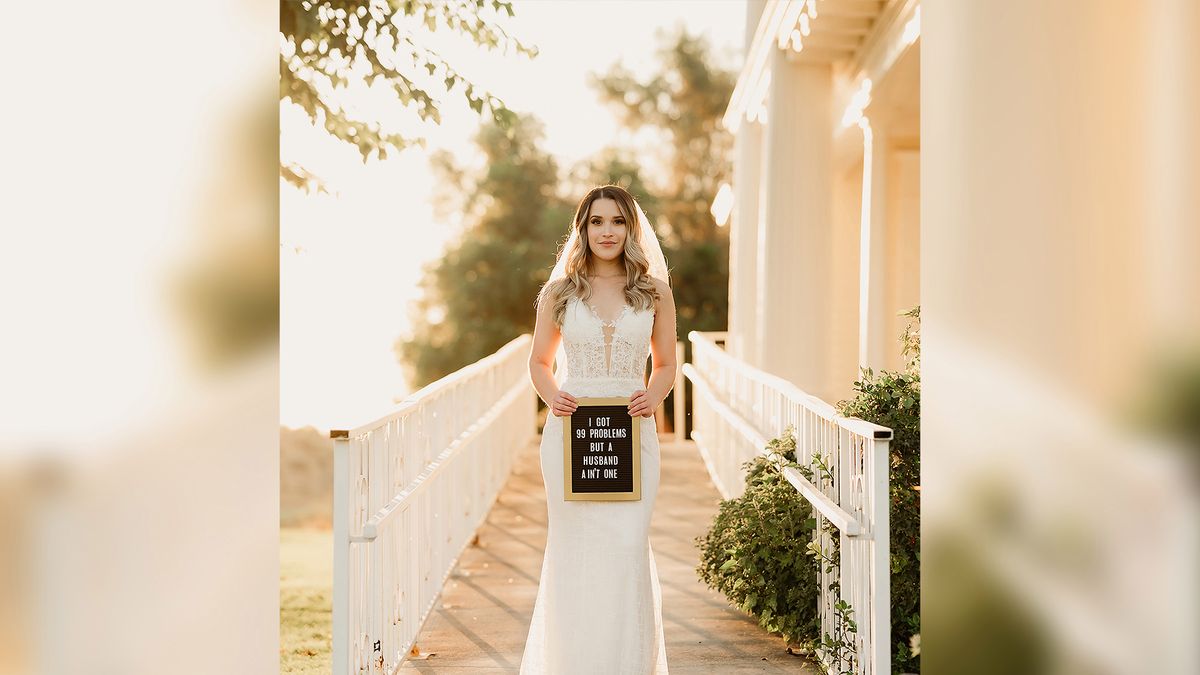 Zerwała z narzeczonym, ale i tak zrobiła sobie piękną "sesję ślubną" 1