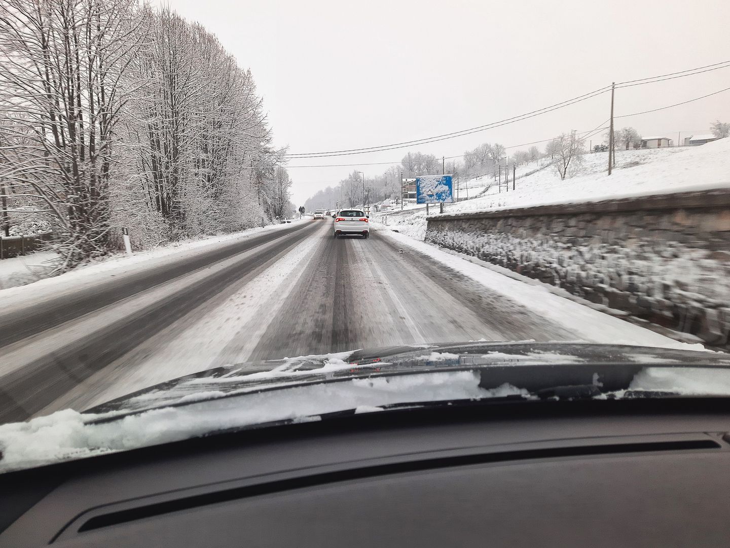 IMGW ostrzega. Alerty pierwszego stopnia dla 8 województw