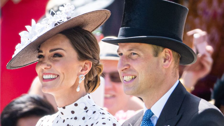 Royal Ascot 2022 - Friday
ASCOT, ENGLAND - JUNE 17: Catherine, Duchess of Cambridge and Prince William, Duke of Cambridge attend Royal Ascot at Ascot Racecourse on June 17, 2022 in Ascot, England. (Photo by Samir Hussein/WireImage)
Samir Hussein