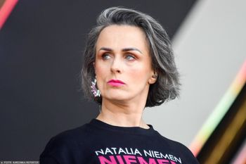 "Piłam, gdy nikt nie patrzył". Tak chciała być "wzorową" matką i żoną