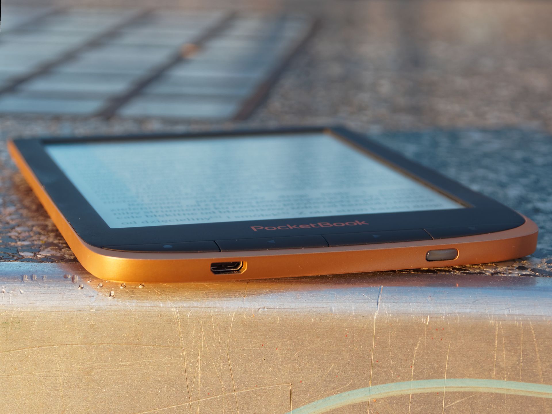 Recenzja PocketBook Touch HD 3. Czytanie na nim to czysta przyjemność 8