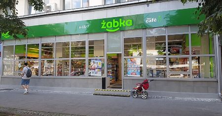Zakupy "na kreskę" w Żabce? Sieć zabrała głos