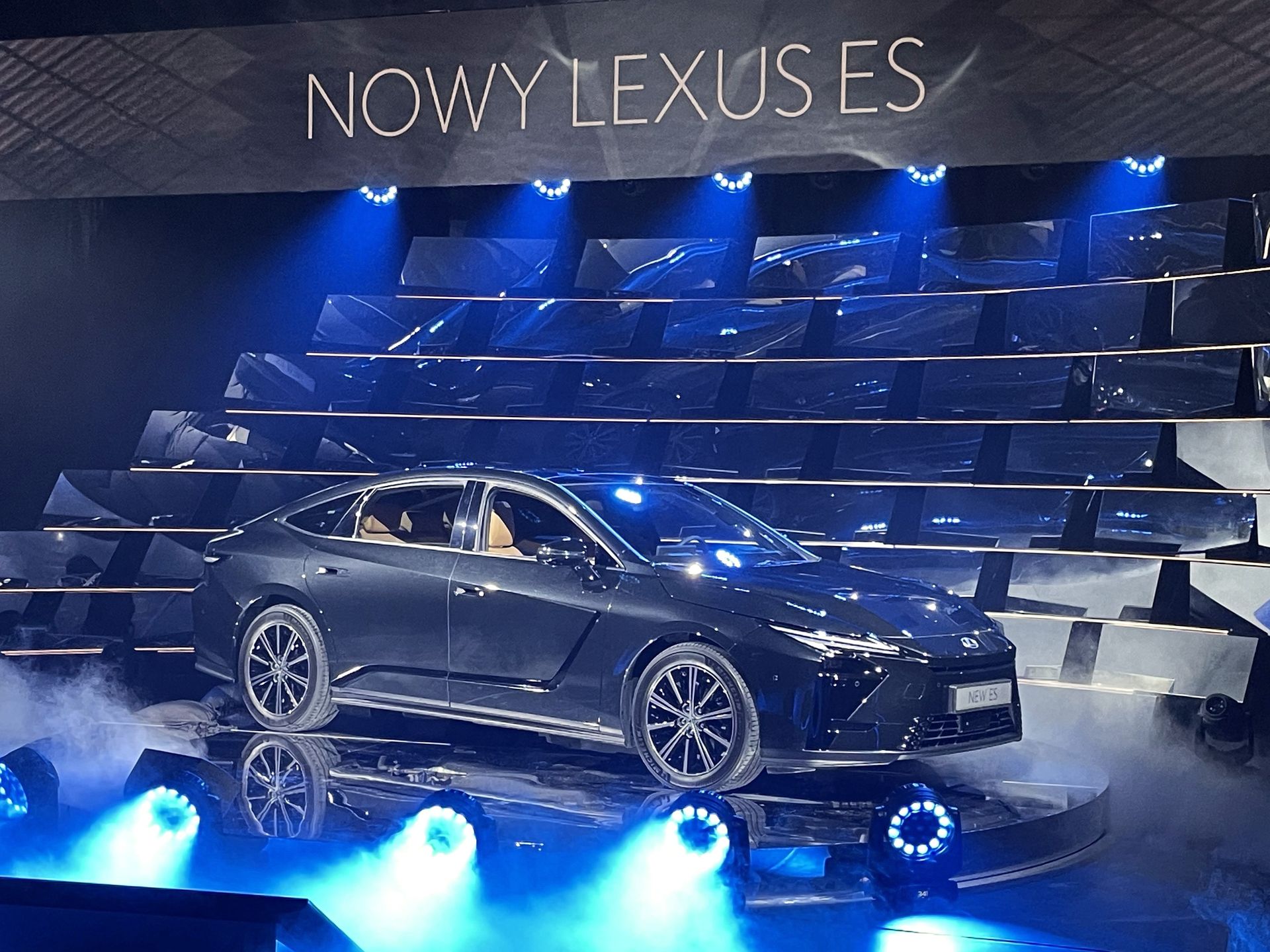 Nowy Lexus ES