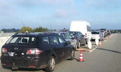 Karambol na S7 w Białobrzegach. Zderzenie 8 samochodów