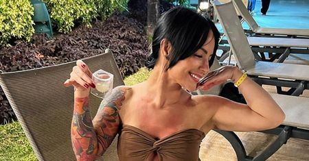 "Uwielbiam swoje tatuaże". Wybrańczyk pokazała bardzo odważne zdjęcie