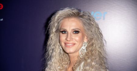 Bluza na jesień. Sylwia Grzeszczak postawiła na model z sieciówki za 99 zł