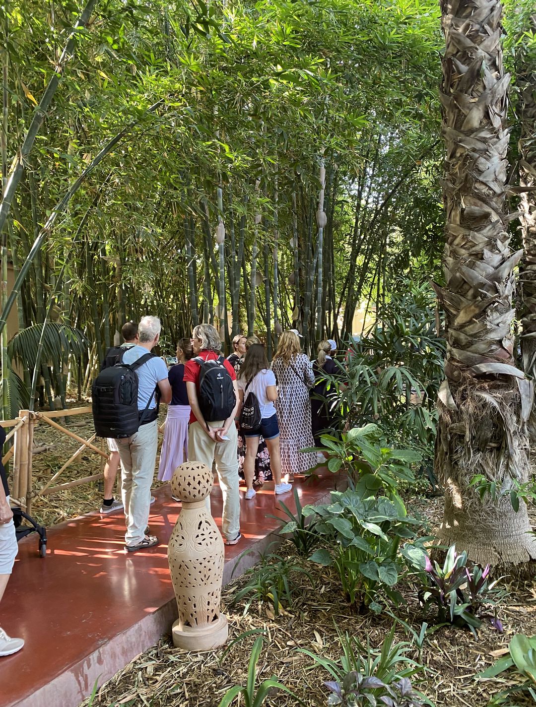 Tłumy w Jardin Majorelle