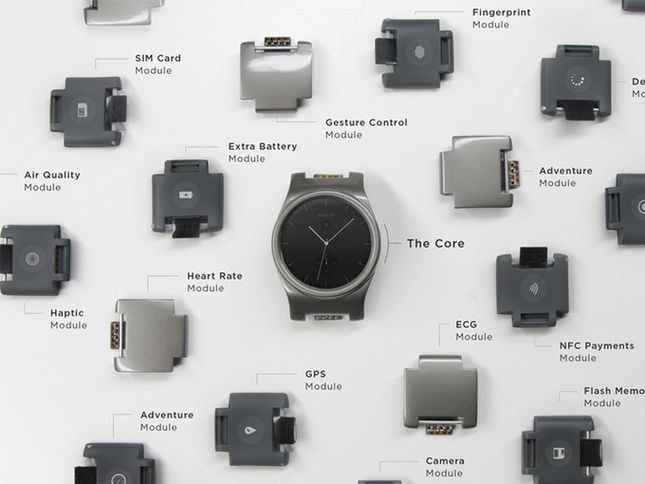 Blocks - finalny smartwatch z modułami