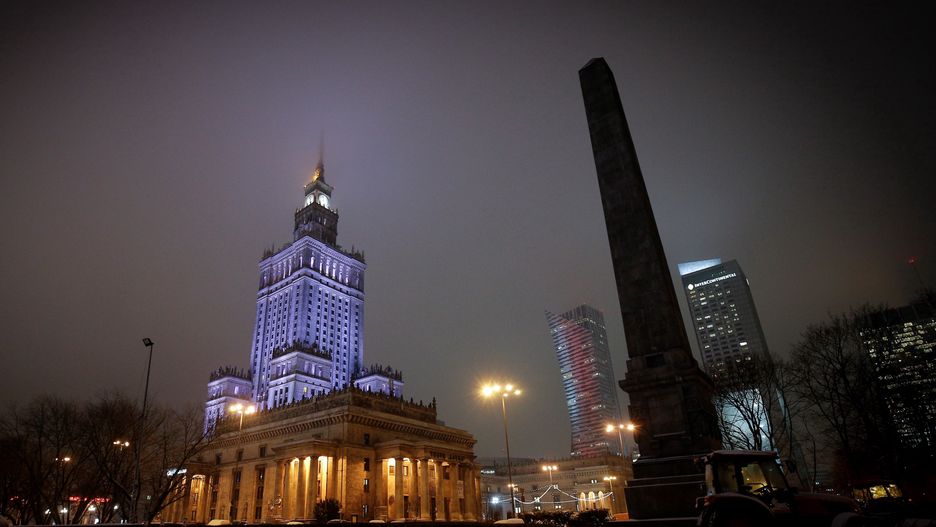 Warszawa. Pałac Kultury i Nauki zostanie podświetlony na niebiesko