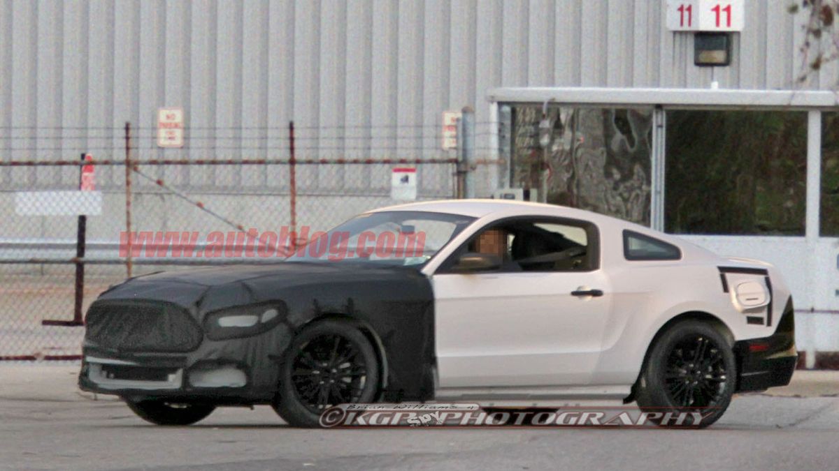 2015 Ford Mustang (fot. KGP Photography via AutoBlog)