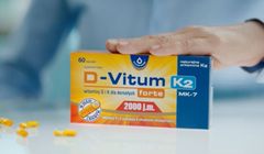 D-Vitum Forte K2 reklamowany jako „mądry wybór” (wideo)