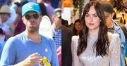 Dakota Johnson i wokalista Coldplay są parą? "Przyłapano ich na czułych objęciach"