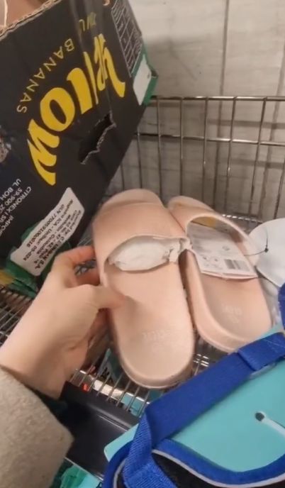 W ciężarówce pełno było klapek