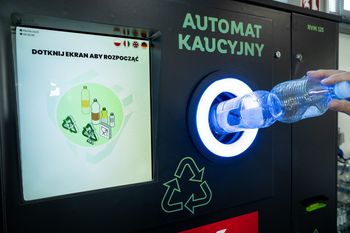 Tysiące nowych butelkomatów. Oddadzą kaucję prosto na konto