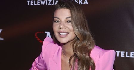 Obrzydliwie drogie auto. Edyta Górniak znów wolała usiąść na fotelu pasażera