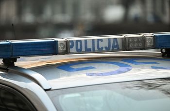 Tragiczny poranek. Służby dostały telefon. Kobieta nie żyje