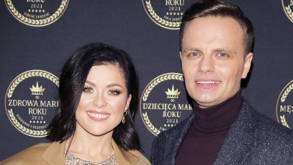 scena z: Katarzyna Cichopek, Marcin Hakiel, SK:, , fot. Podlewski/AKPAGala Marki Roku 2020/2021, Katarzyna Cichopek, Marcin Hakiel