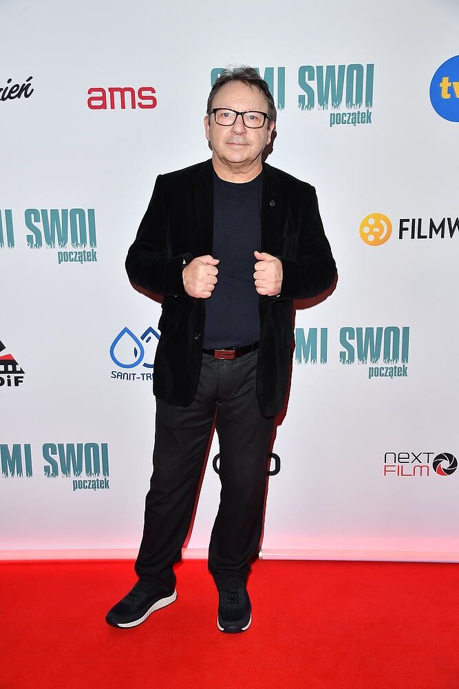 Tłum celebrytów na premierze kultowej komedii