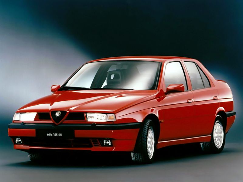 Alfa Romeo 155 ma duże szanse zostać ciekawym klasykiem, szczególnie w wersji Q4