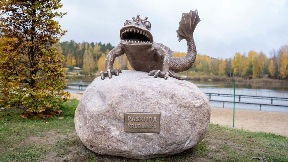 Paskuda ma swój pomnik 