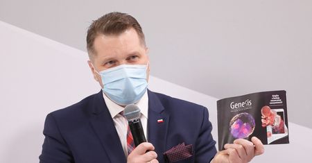 Ruch antyaborcyjny w szkole. Czarnek wprowadza innowacyjne rozwiązania