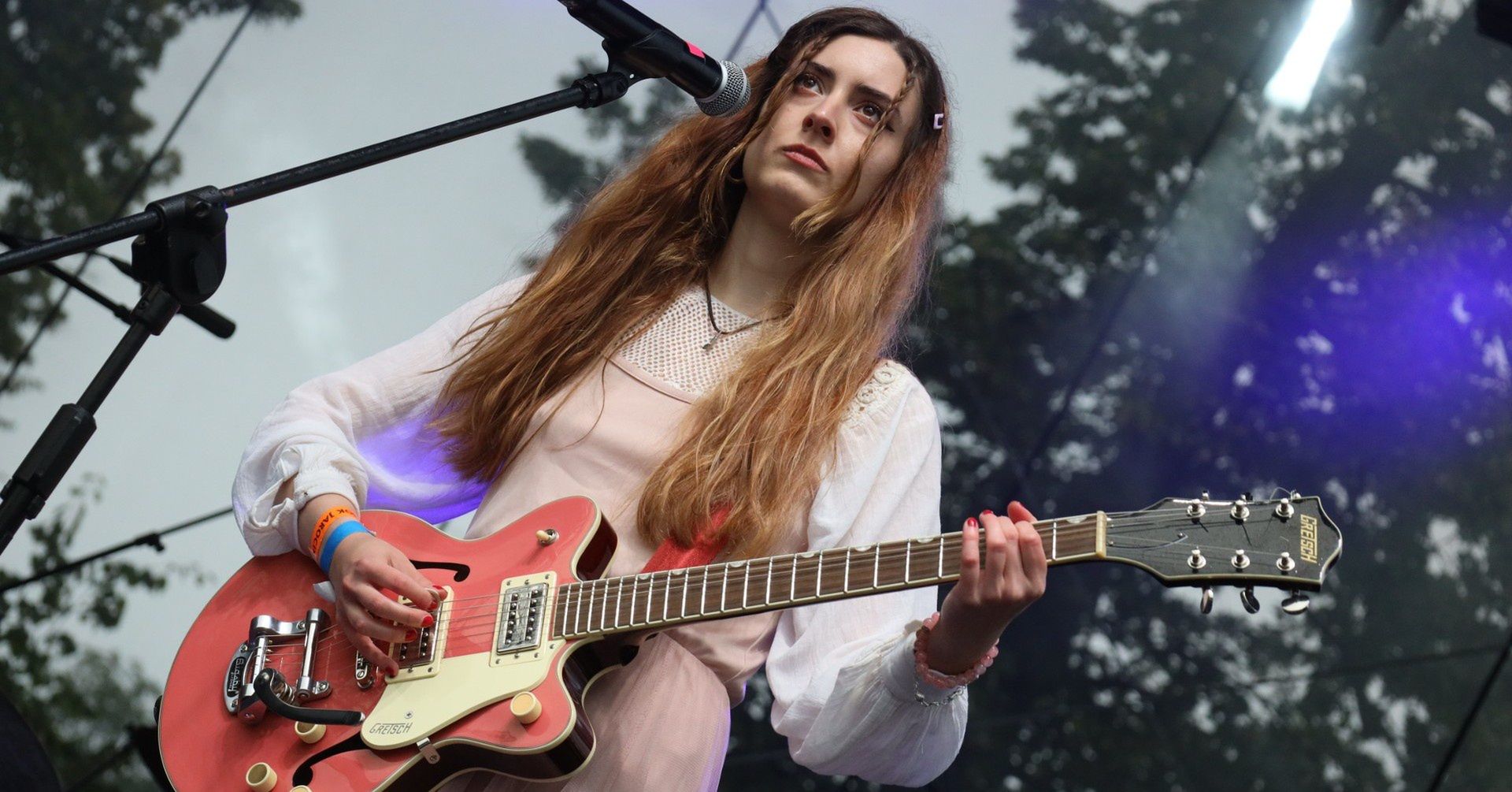 Lulu Suicide to wesoło-smutne trio z Poznania. Zespól łączy shoegaze, grunge, dream pop i melancholię
