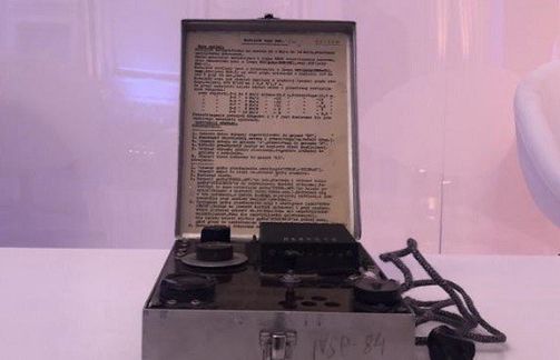 Orange Polska przekazuje do Muzeum Historii Polski unikatową radiostację