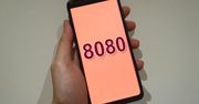 Numer 8080 i aplikacja w telefonie. Przydadzą się każdemu