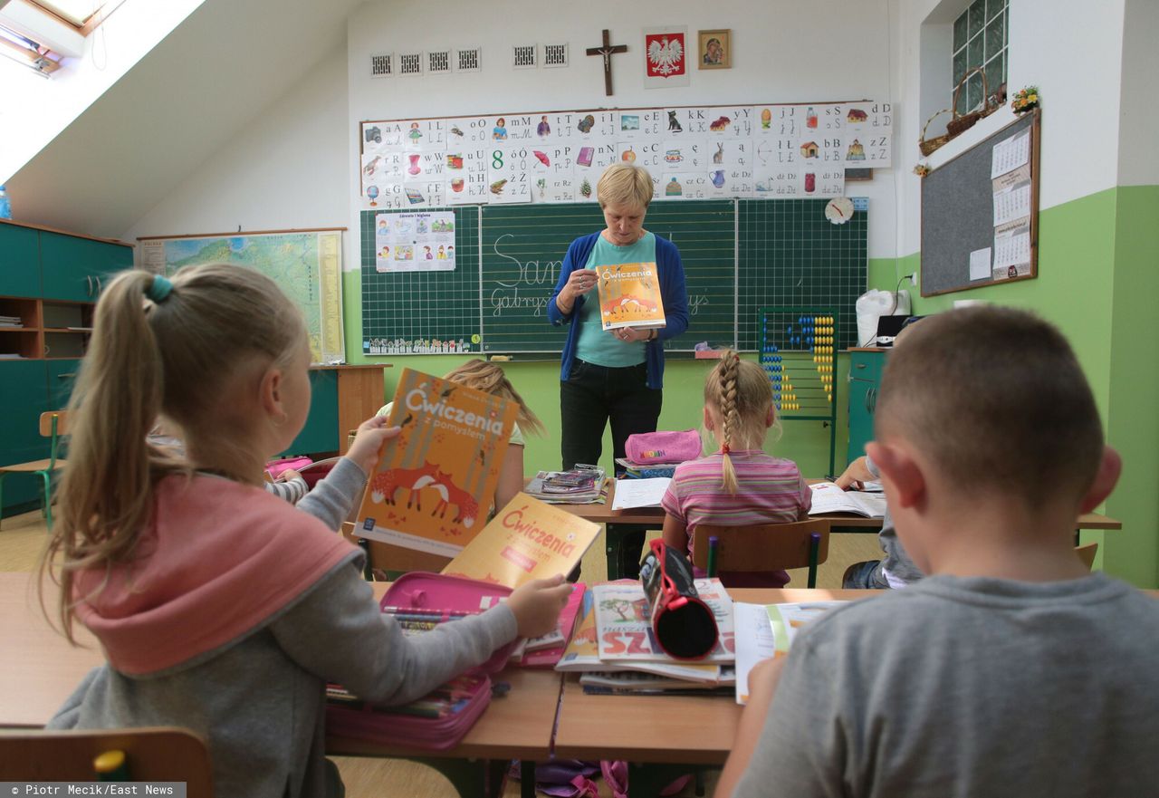 Znalezienie nauczyciela graniczy z cudem. "Mogę dać 2,6 tys. zł pensji"