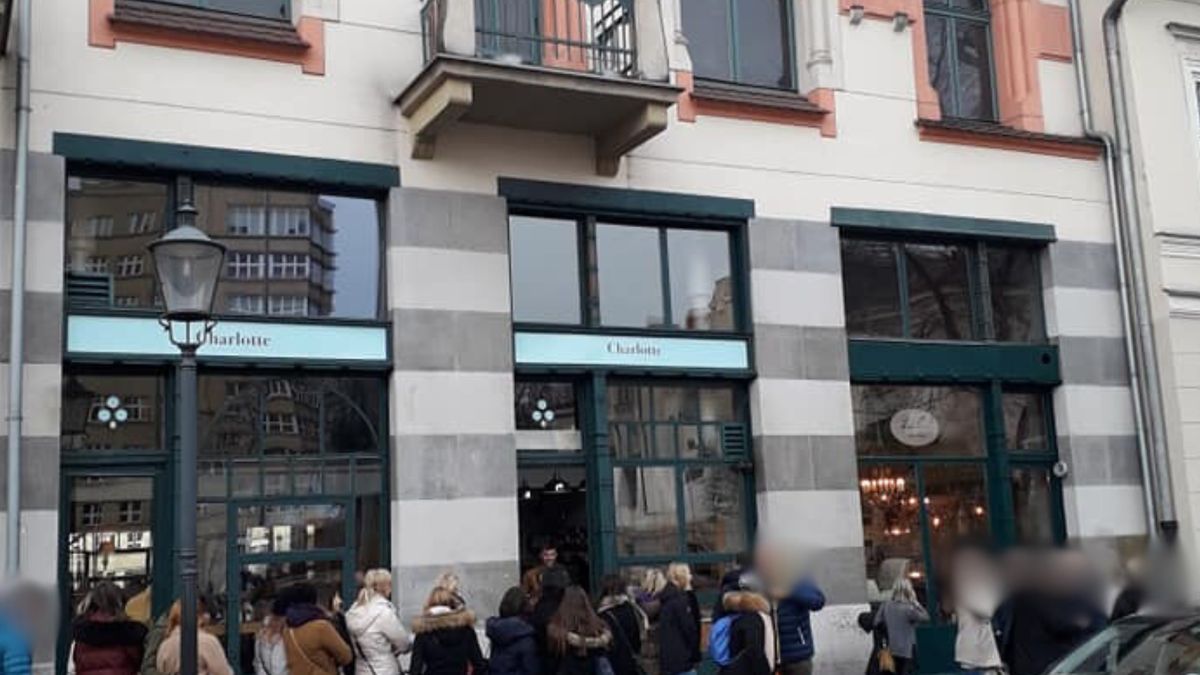 Popularny lokal Charlotte w Krakowie tymczasowo zamyka się z powodu masowych zatruć wśród klientów