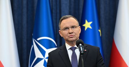 Ostre słowa o decyzji Dudy. "To nie glejt dla partyjnych kolegów"