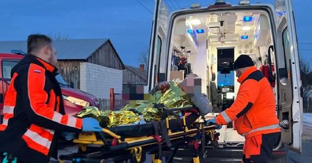 Senior wpadł do rzeki. Wyziębiony, ledwo dyszący został odnaleziony w ostatniej chwili