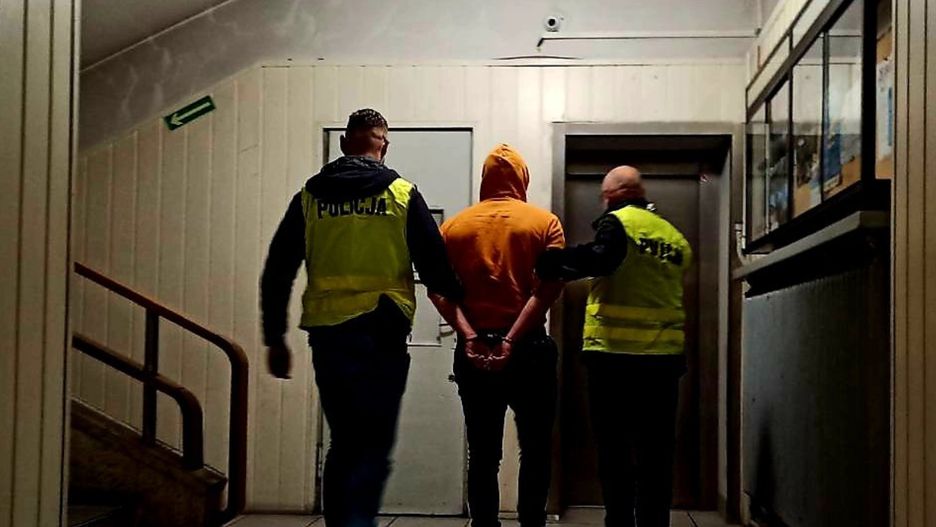 Prokurator zastosował dozór wobec 19-latka.