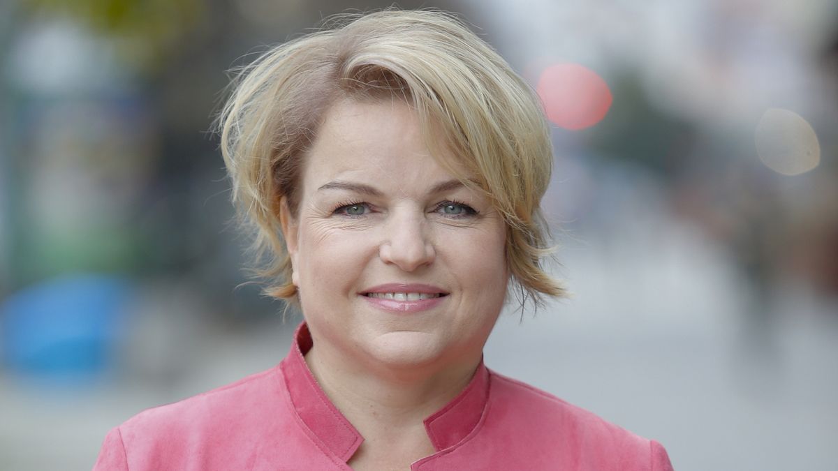 scena z: Katarzyna Bosacka, SK:, , fot. AKPAGwiazdy DDTVN, Gwiazdy DDTVN - sobota, kobieta, listopad 2021, portret, Katarzyna Bosacka