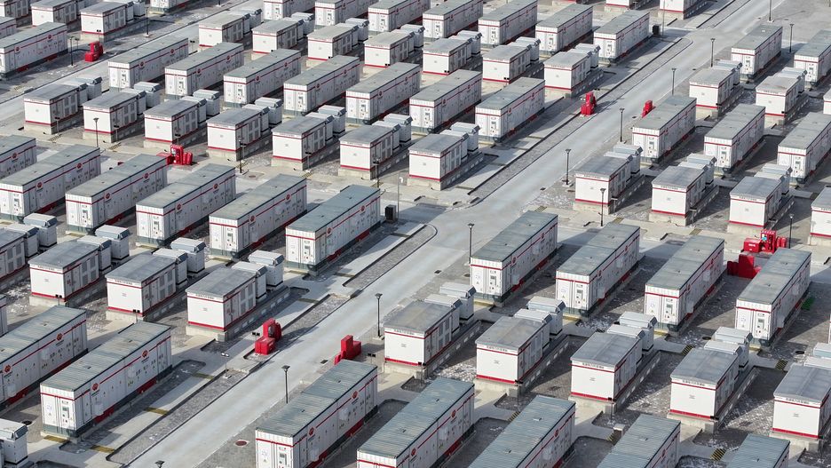 ZHONGWEI, CHINA - MARCH 22, 2025 - The Longyuan Mengjiawan 295MW/590MWh shared energy storage power station overlooking the southern edge of the Tengger Desert in Zhongwei City, Ningxia Province, China on March 22, 2025. (Photo credit should read CFOTO/Future Publishing via Getty Images)