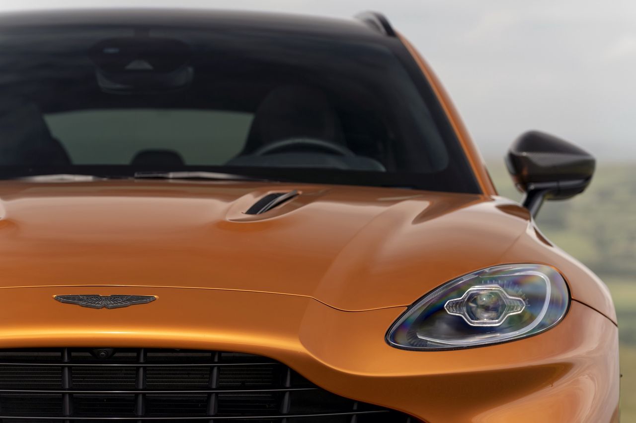 Aston Martin zmienia priorytety. Elektryk później niż planowano