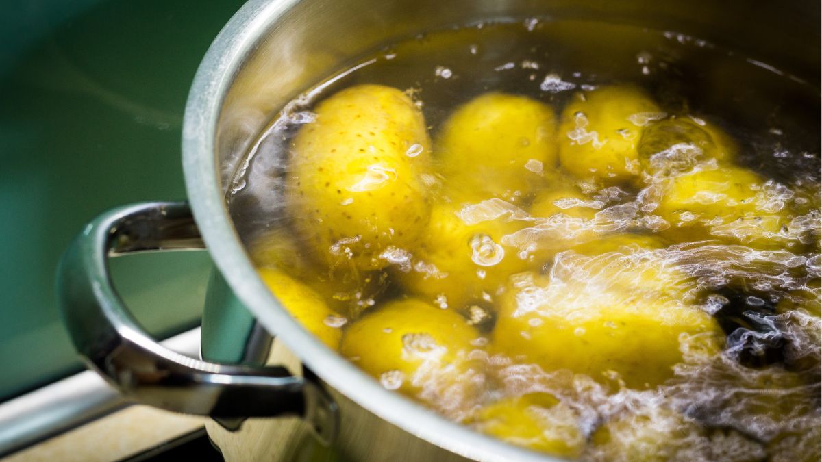 Jak gotować ziemniaki? 