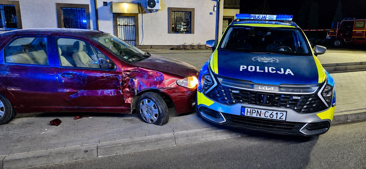 Policyjny pościg przez 80 km. 25-latek usłyszał łącznie 5 zarzutów