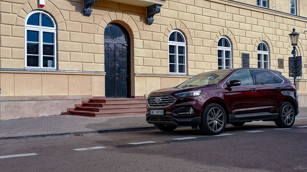 Ford Edge: audio B&O PLAY, wspomaganie parkowania i system Ford SYNC 3 1