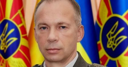 To on stanie na czele ukraińskiej armii. Bezwględny dowódca