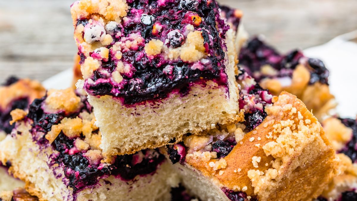 Borówkowe ciasto na majówkę znika od razu