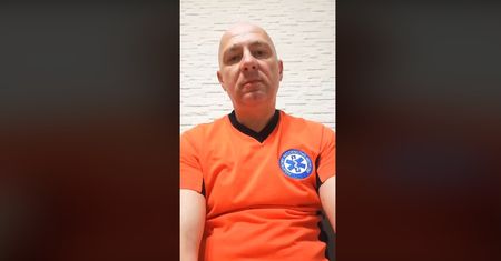 Koronawirus w Polsce. "Nie musicie bić braw, jest coś ważniejszego". Ratownik ma ważny apel