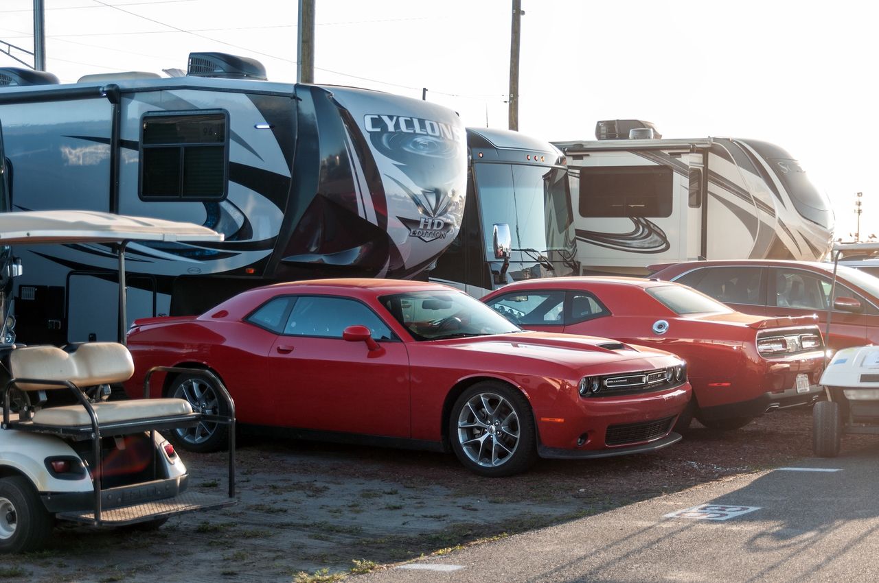 Samochody kibiców na 1000 miles of Sebring i 12 h of Sebring